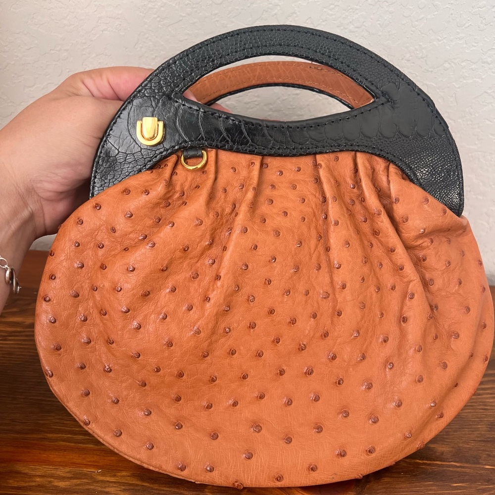 Nwt Bolingo Ostritch and Croc skin clutch. Country western chic